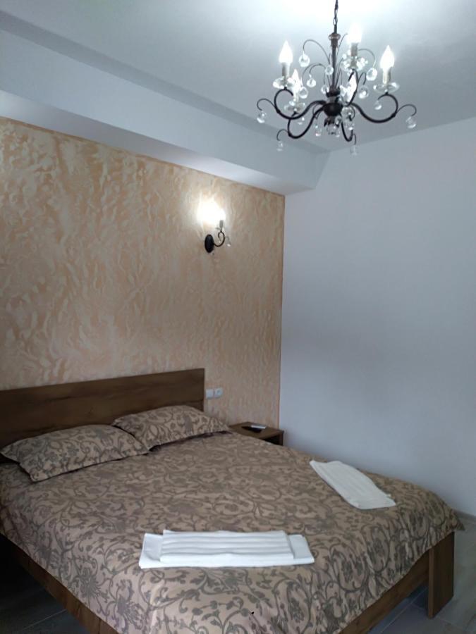 Apartamento Casa Roka Ieşelniţa Exterior foto